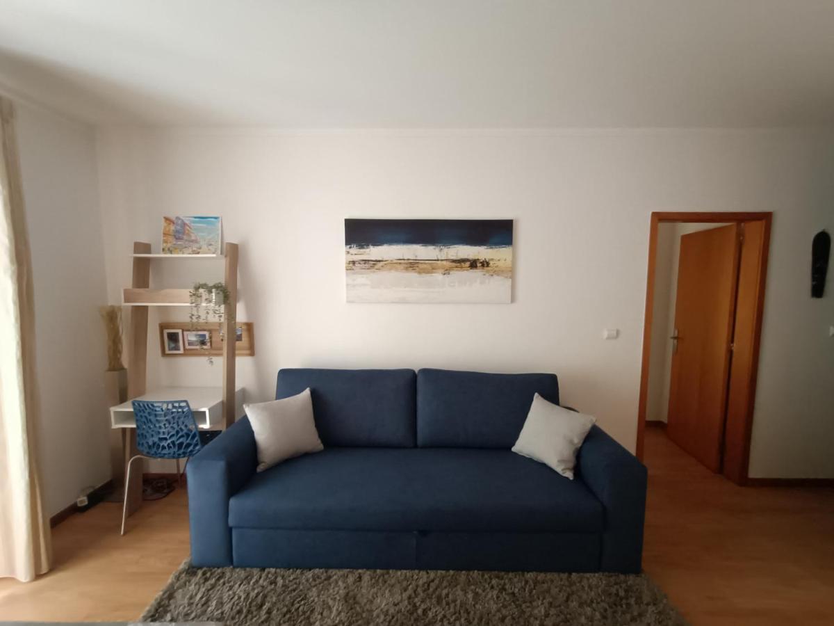 Modern 1br For 4 - Great For Long Stays, 10 Min To Attractions Apartamento