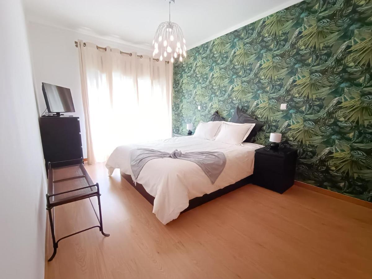 Modern 1br For 4 - Great For Long Stays, 10 Min To Attractions * Vila Nova de Gaia