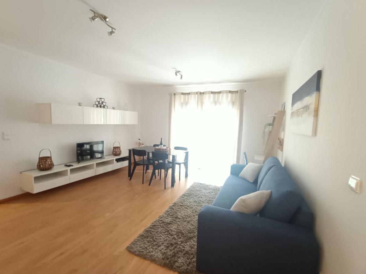 Modern 1br For 4 - Great For Long Stays, 10 Min To Attractions